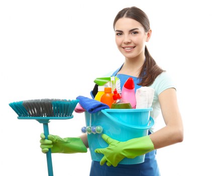 Trusted carpet cleaning team in East Ham improving indoor freshness